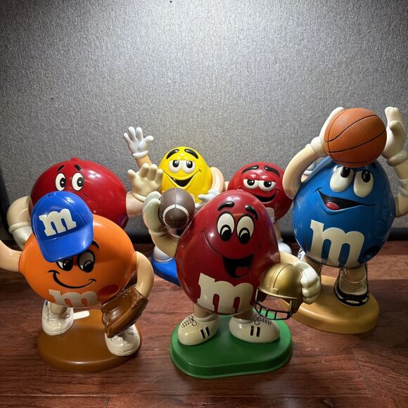 Lot Of 5 Vintage 90’s M&M Candy Dispensers-Baseball, Football, Basketball, Etc. - Picture 1 of 11